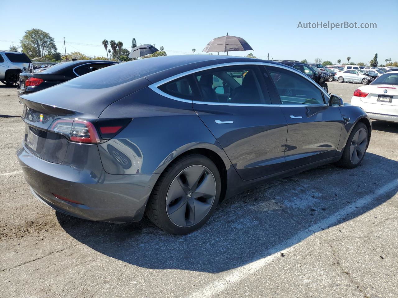 2018 Tesla Model 3  Gray vin: 5YJ3E1EA7JF037149