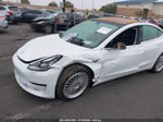 2018 Tesla Model 3 Long Range/mid Range White vin: 5YJ3E1EA7JF042934