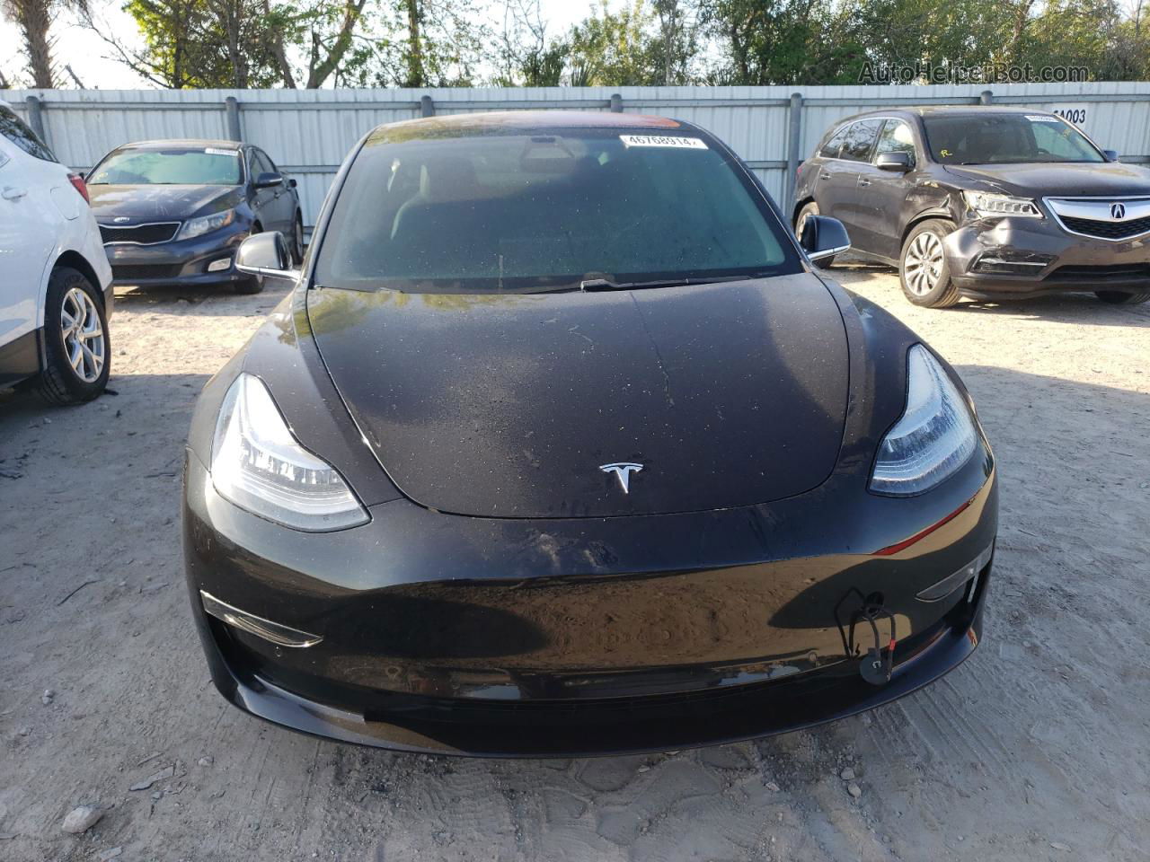 2018 Tesla Model 3  Черный vin: 5YJ3E1EA7JF089591