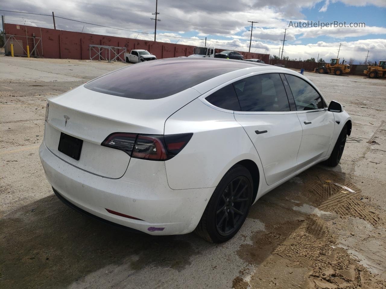 2019 Tesla Model 3  White vin: 5YJ3E1EA7KF310012