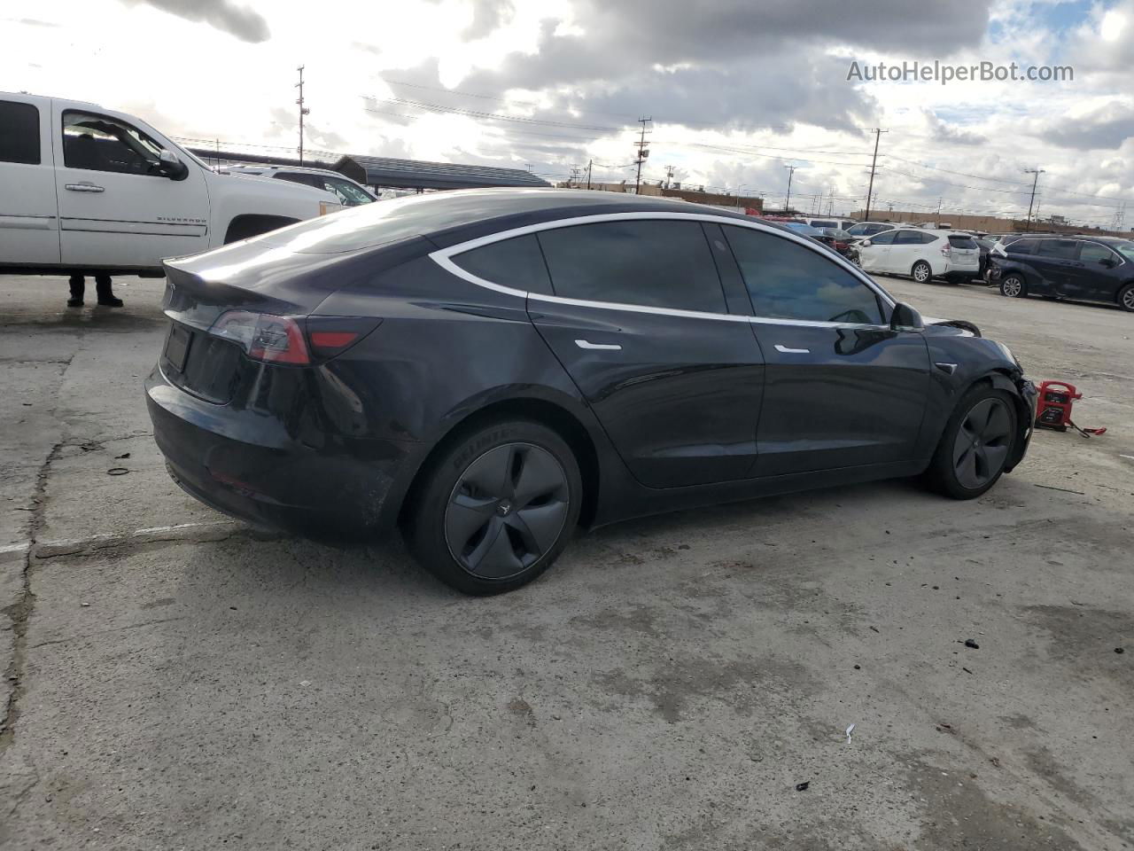 2019 Tesla Model 3  Черный vin: 5YJ3E1EA7KF409753