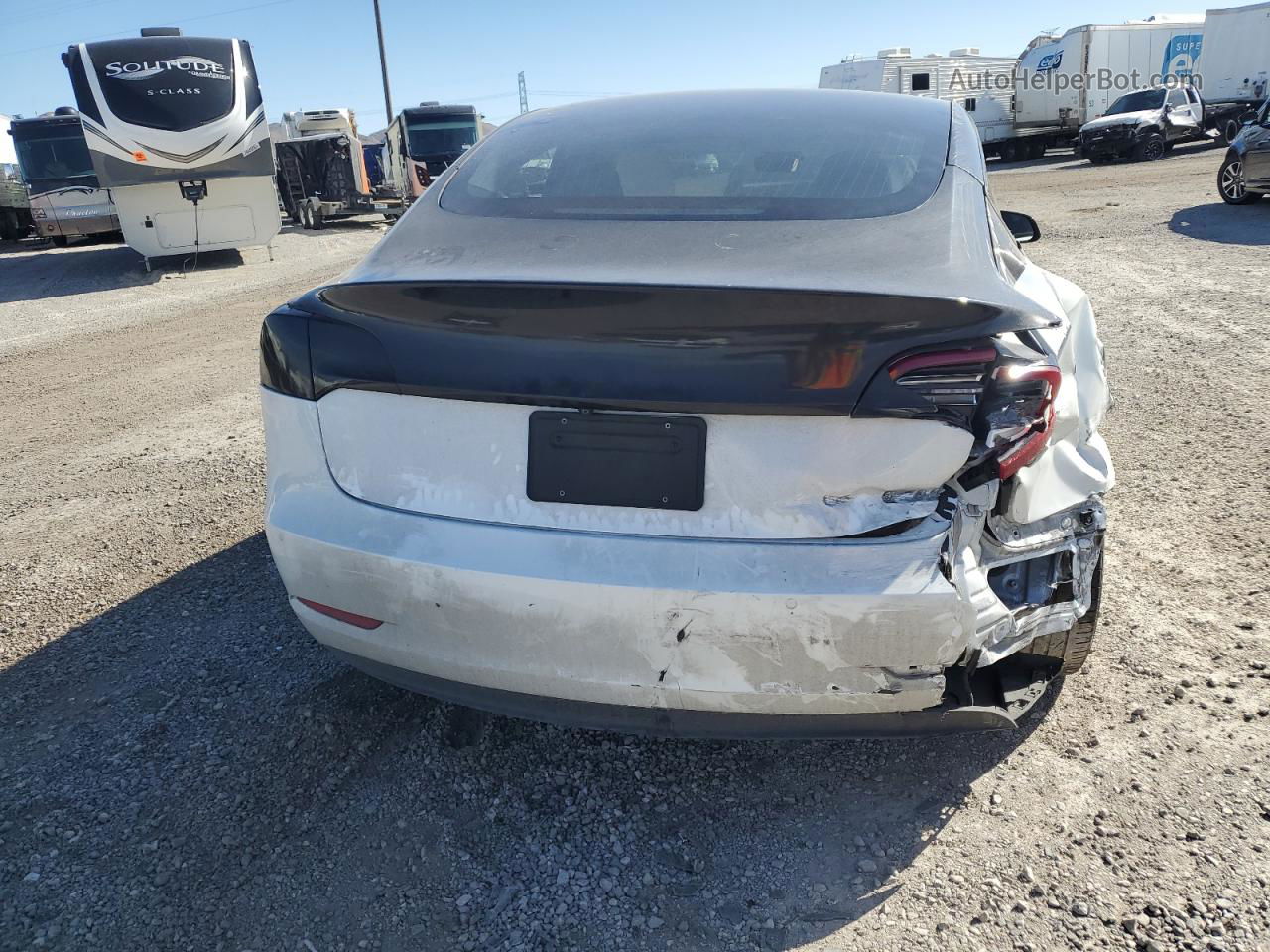 2019 Tesla Model 3  White vin: 5YJ3E1EA7KF413172