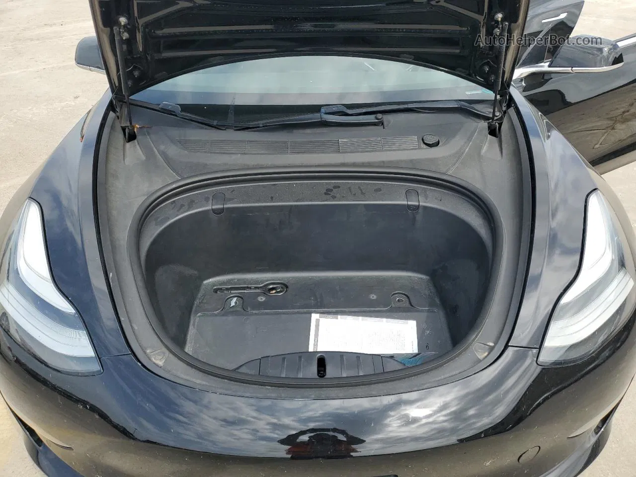 2019 Tesla Model 3  Black vin: 5YJ3E1EA7KF415620