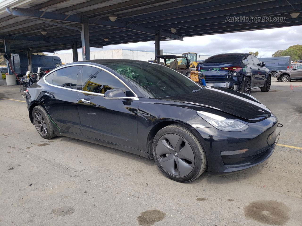 2019 Tesla Model 3  Черный vin: 5YJ3E1EA7KF428951