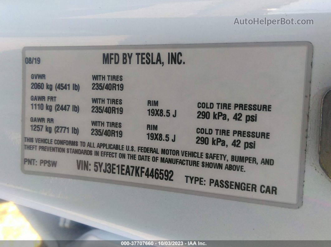 2019 Tesla Model 3 Range White vin: 5YJ3E1EA7KF446592