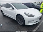 2020 Tesla Model 3 Standard Range Plus Rear-wheel Drive/standard Range Rear-wheel Drive White vin: 5YJ3E1EA7LF591200