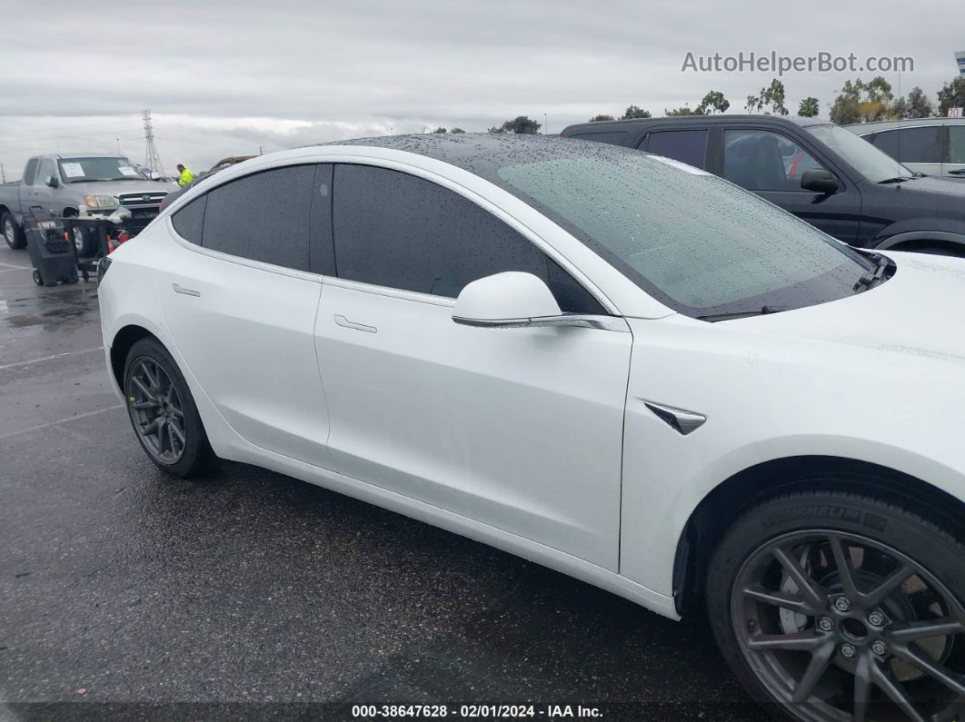 2020 Tesla Model 3 Standard Range Plus Rear-wheel Drive/standard Range Rear-wheel Drive White vin: 5YJ3E1EA7LF591200