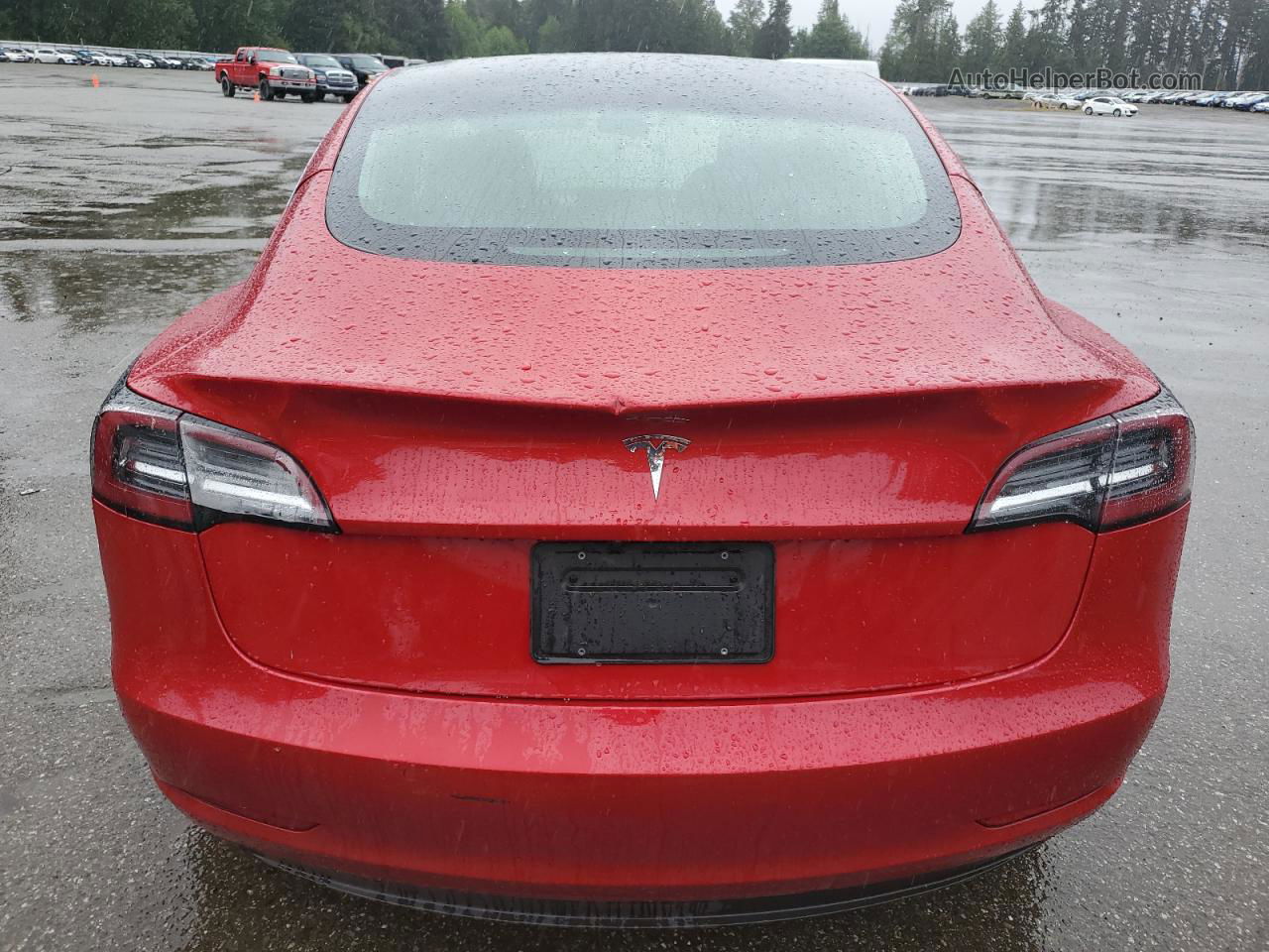 2020 Tesla Model 3  Red vin: 5YJ3E1EA7LF611655