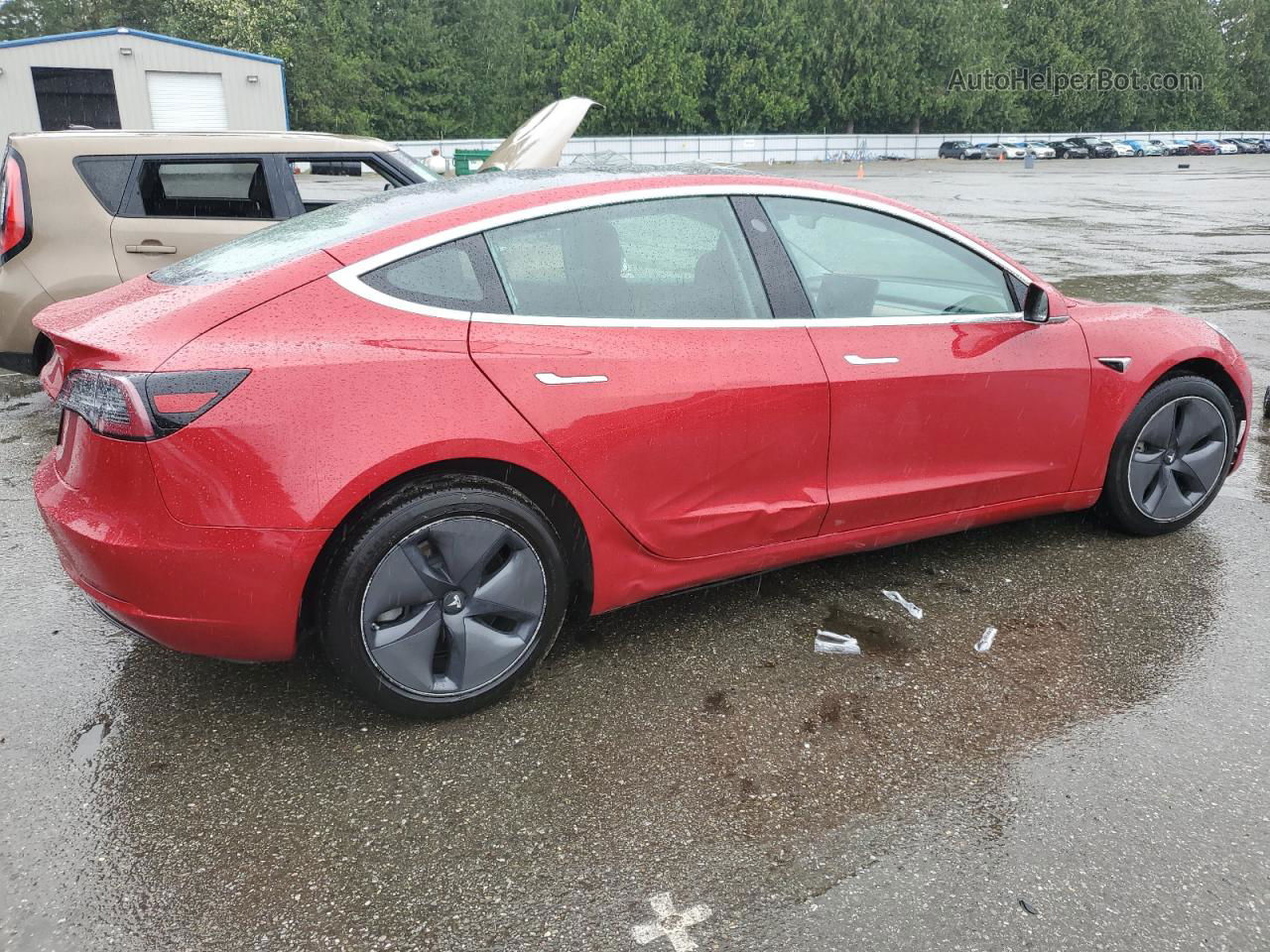 2020 Tesla Model 3  Red vin: 5YJ3E1EA7LF611655