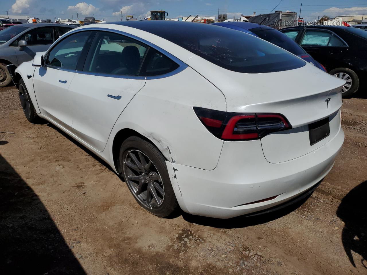 2020 Tesla Model 3  White vin: 5YJ3E1EA7LF612983