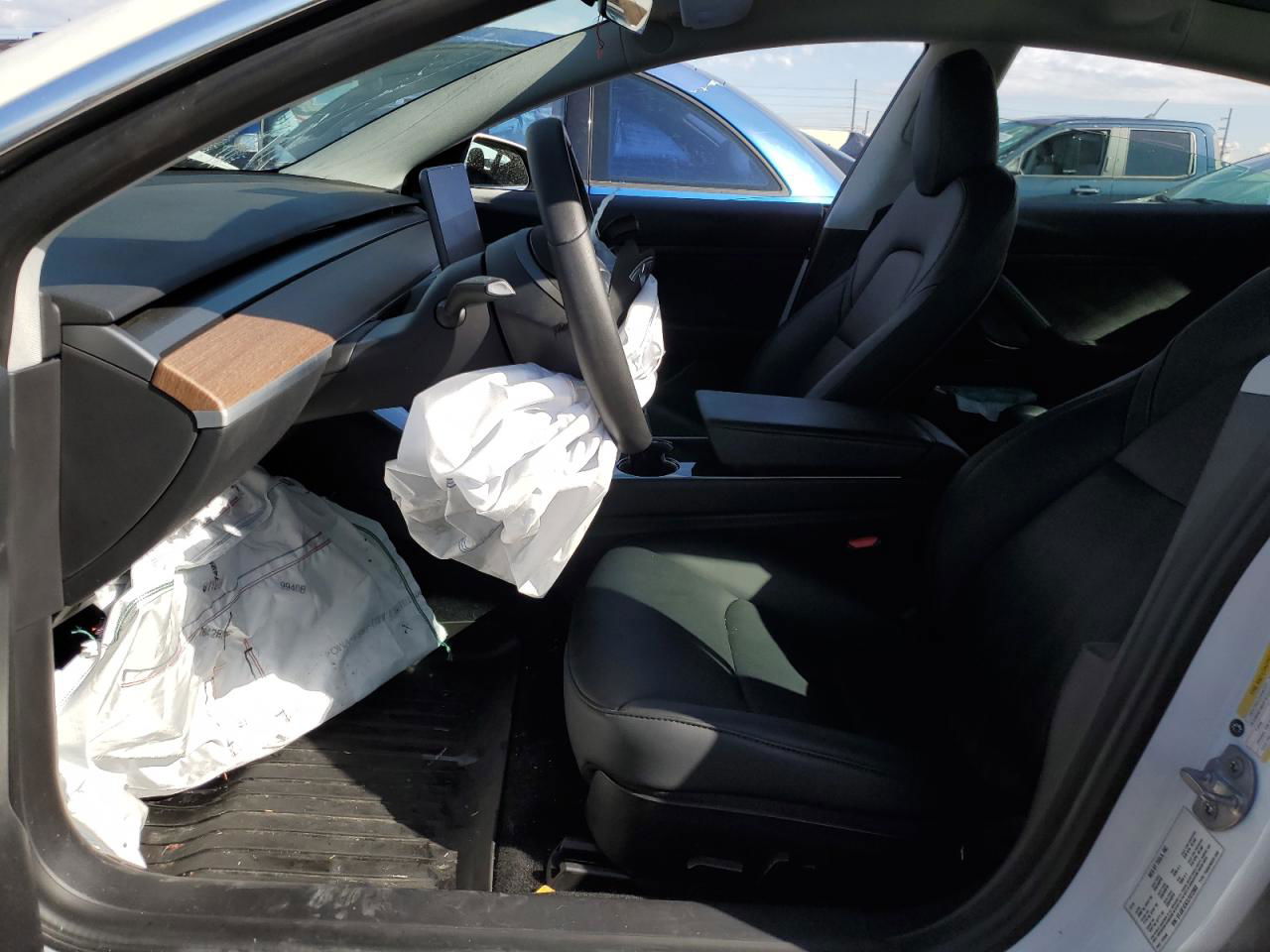 2020 Tesla Model 3  White vin: 5YJ3E1EA7LF612983