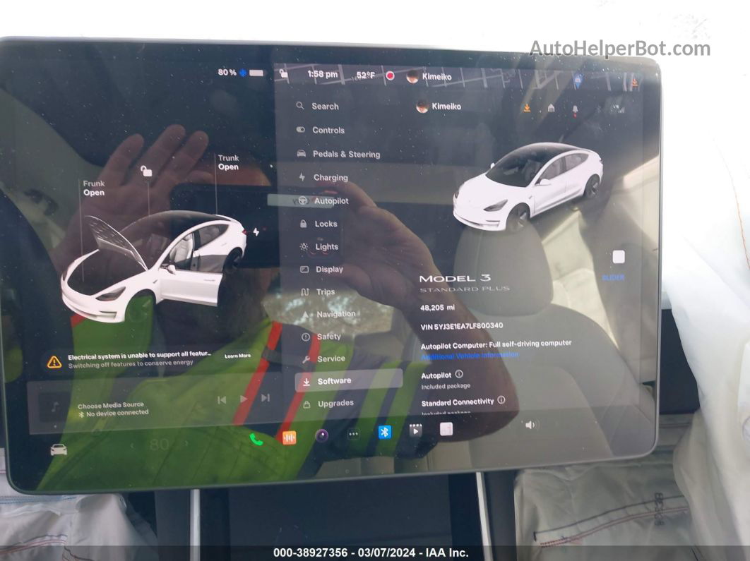 2020 Tesla Model 3 Standard Range Plus Rear-wheel Drive/standard Range Rear-wheel Drive White vin: 5YJ3E1EA7LF800340