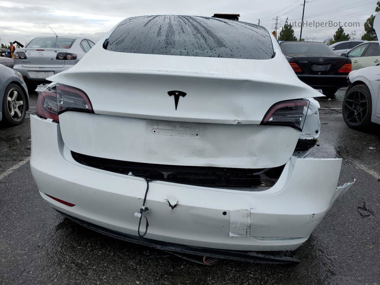 2021 Tesla Model 3  White vin: 5YJ3E1EA7MF063576