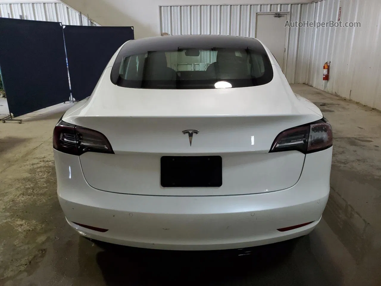 2022 Tesla Model 3  White vin: 5YJ3E1EA7NF187798