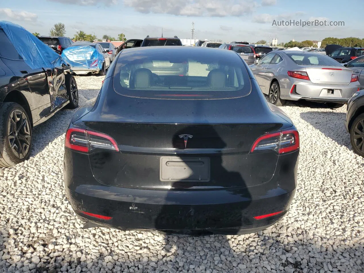 2022 Tesla Model 3  Black vin: 5YJ3E1EA7NF330801