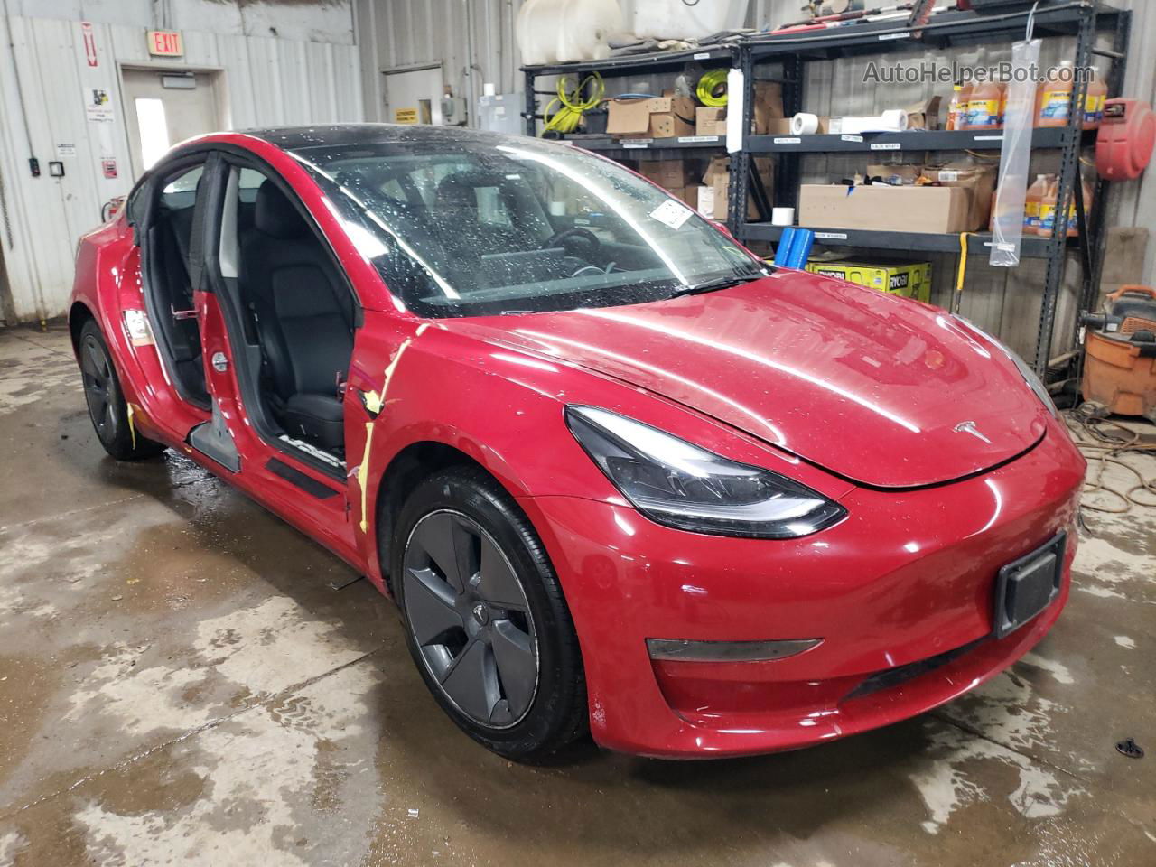 2022 Tesla Model 3  Red vin: 5YJ3E1EA7NF370358