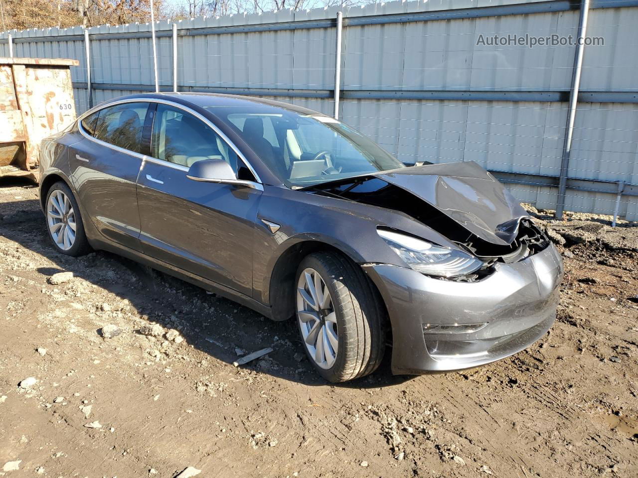 2018 Tesla Model 3  Серый vin: 5YJ3E1EA8JF017637