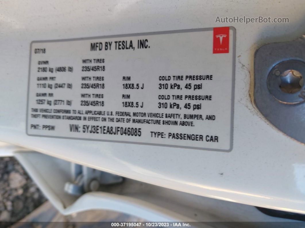 2018 Tesla Model 3 Mid Range/long Range Белый vin: 5YJ3E1EA8JF046085