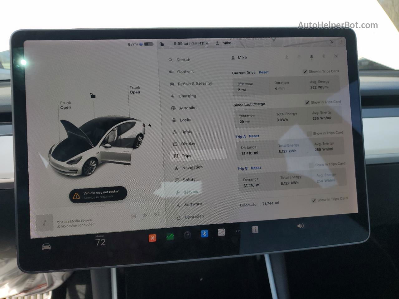 2018 Tesla Model 3  Белый vin: 5YJ3E1EA8JF155890