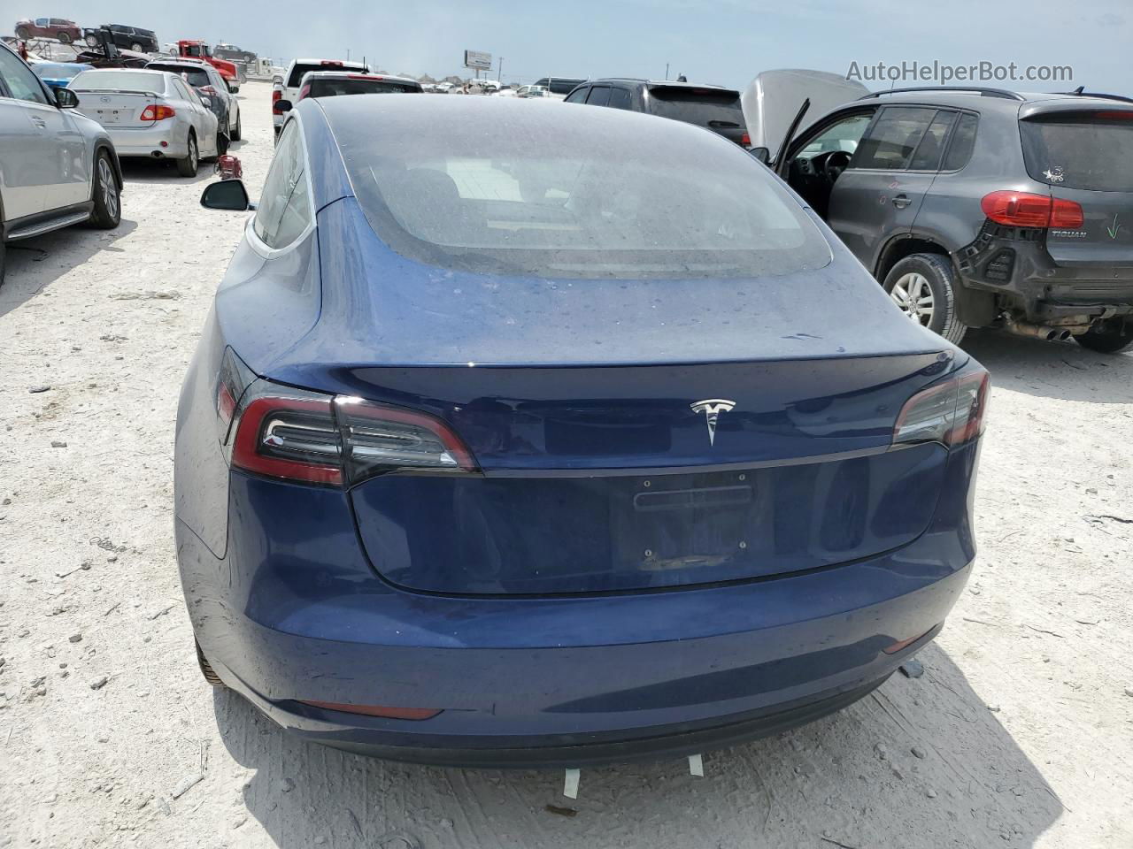 2018 Tesla Model 3  Blue vin: 5YJ3E1EA8JF160345