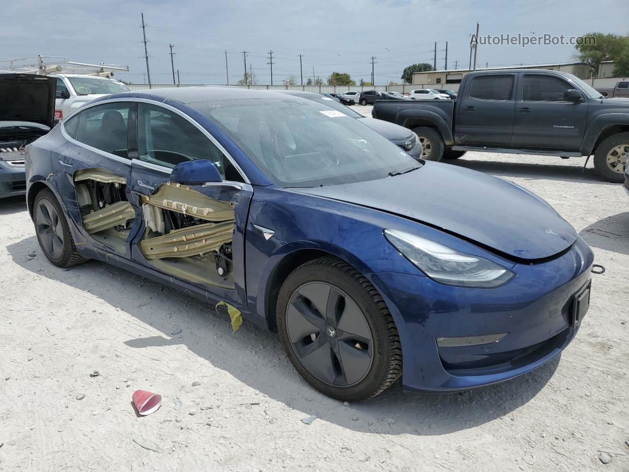 2018 Tesla Model 3  Синий vin: 5YJ3E1EA8JF160345