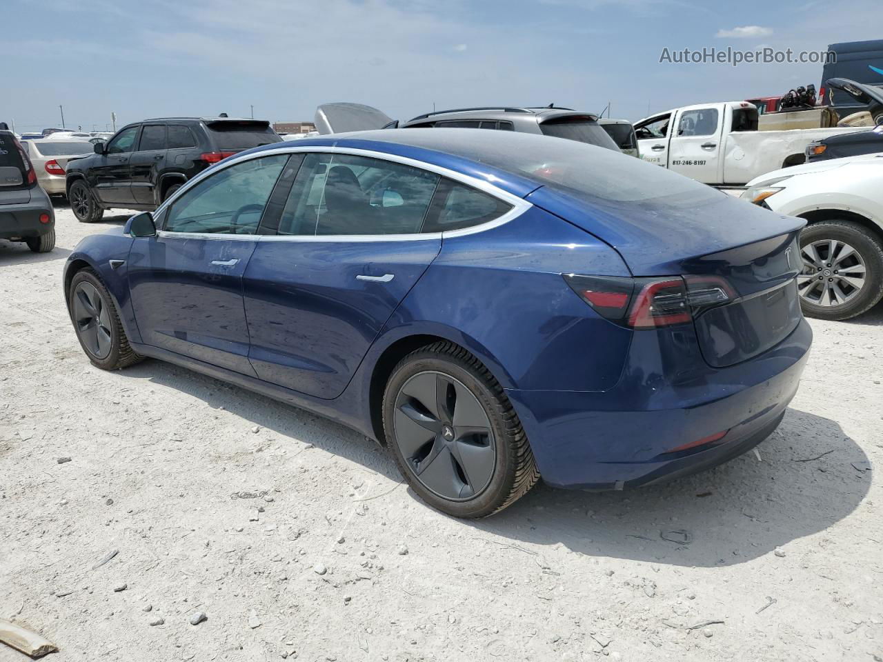 2018 Tesla Model 3  Синий vin: 5YJ3E1EA8JF160345