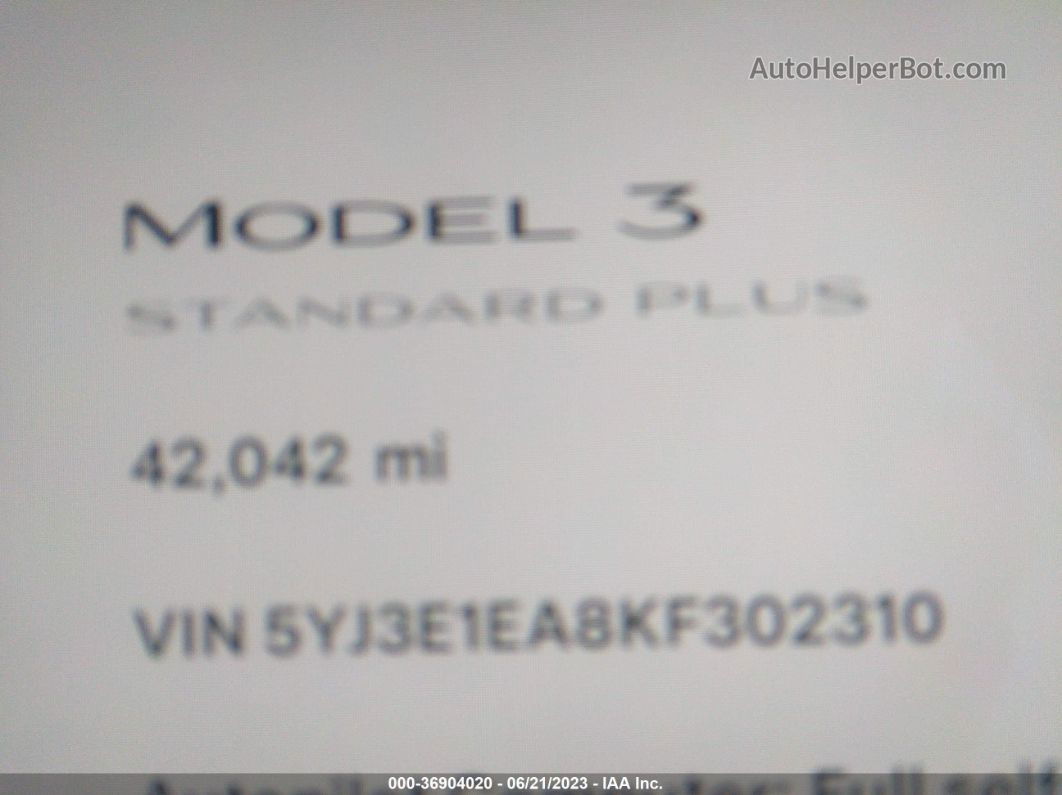 2019 Tesla Model 3 Range Черный vin: 5YJ3E1EA8KF302310