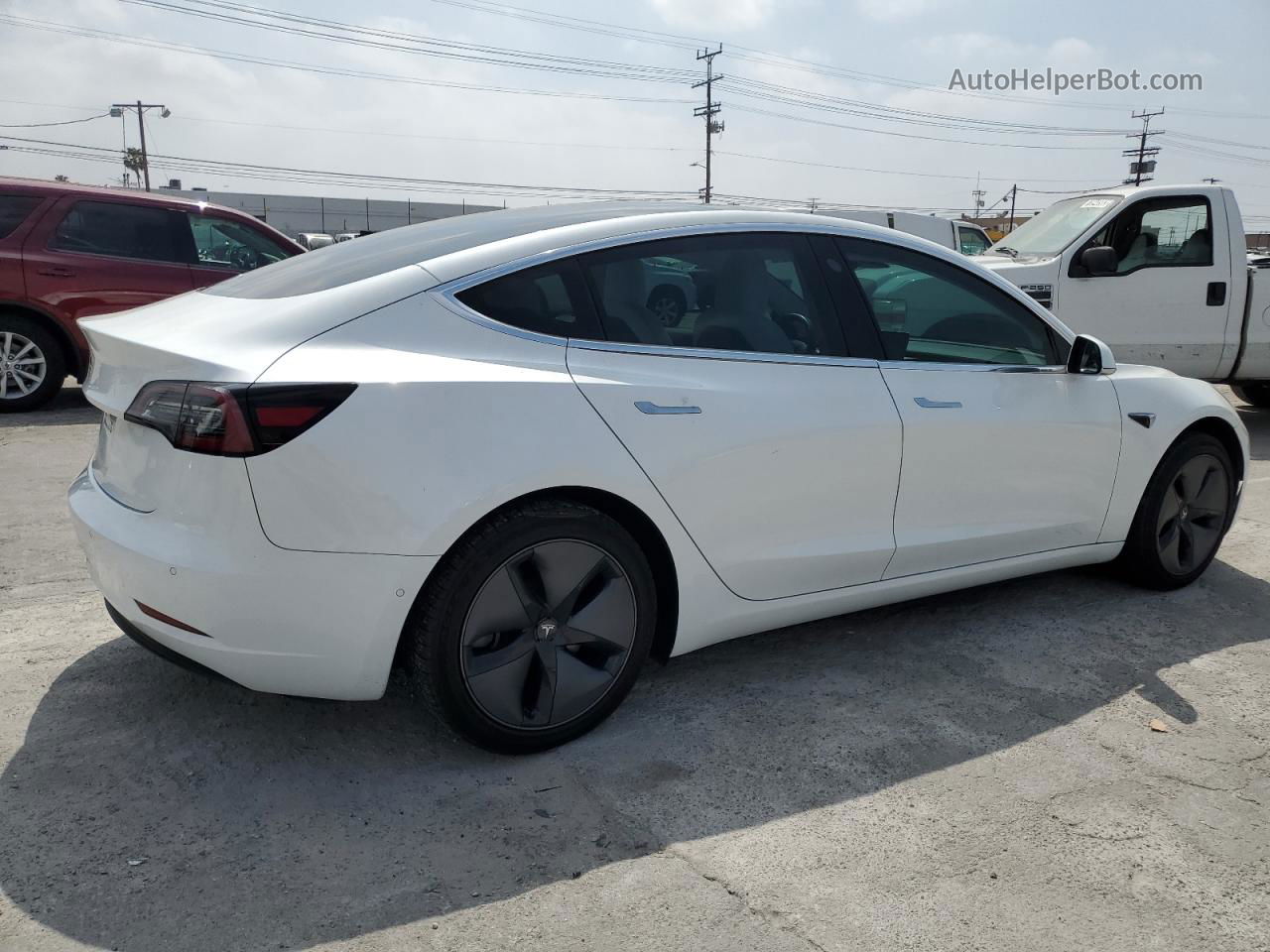 2019 Tesla Model 3  White vin: 5YJ3E1EA8KF327207