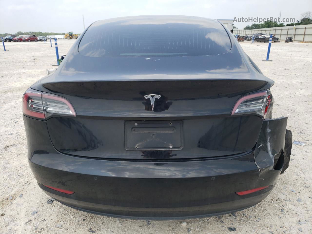 2019 Tesla Model 3  Черный vin: 5YJ3E1EA8KF406375