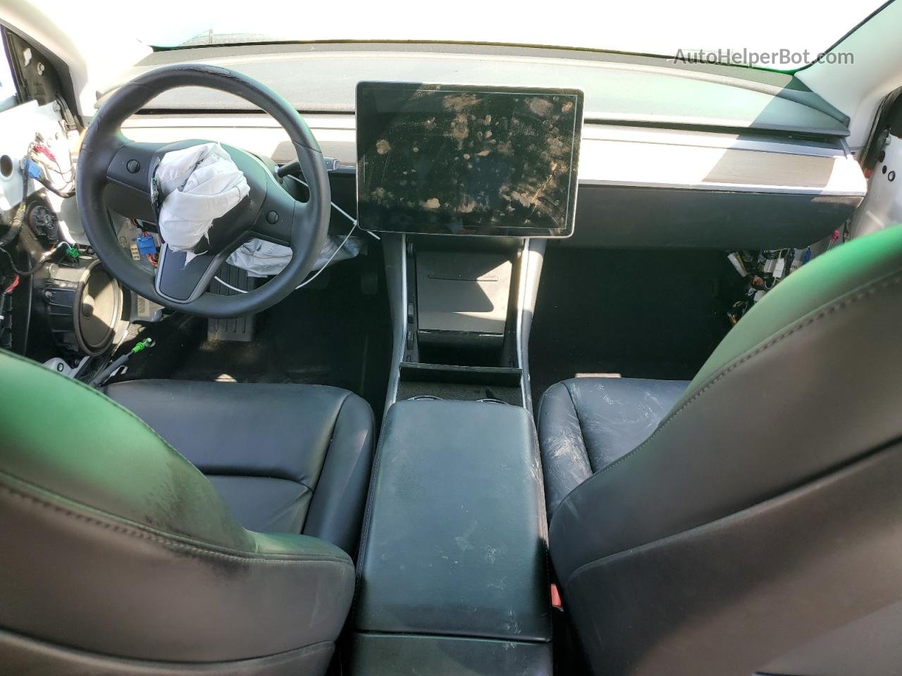 2019 Tesla Model 3  Зеленый vin: 5YJ3E1EA8KF482842