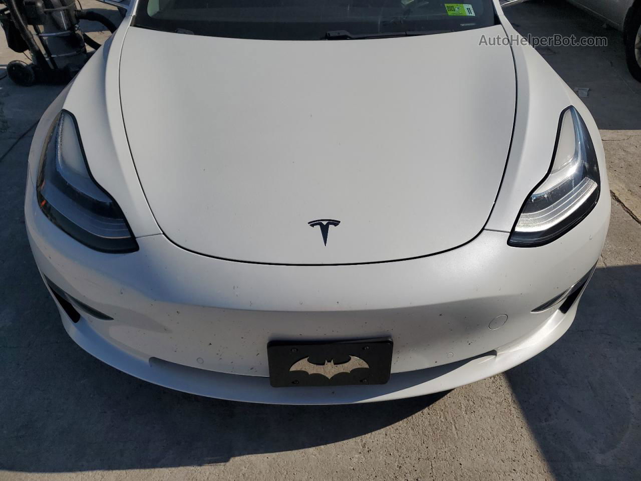 2020 Tesla Model 3  White vin: 5YJ3E1EA8LF634104