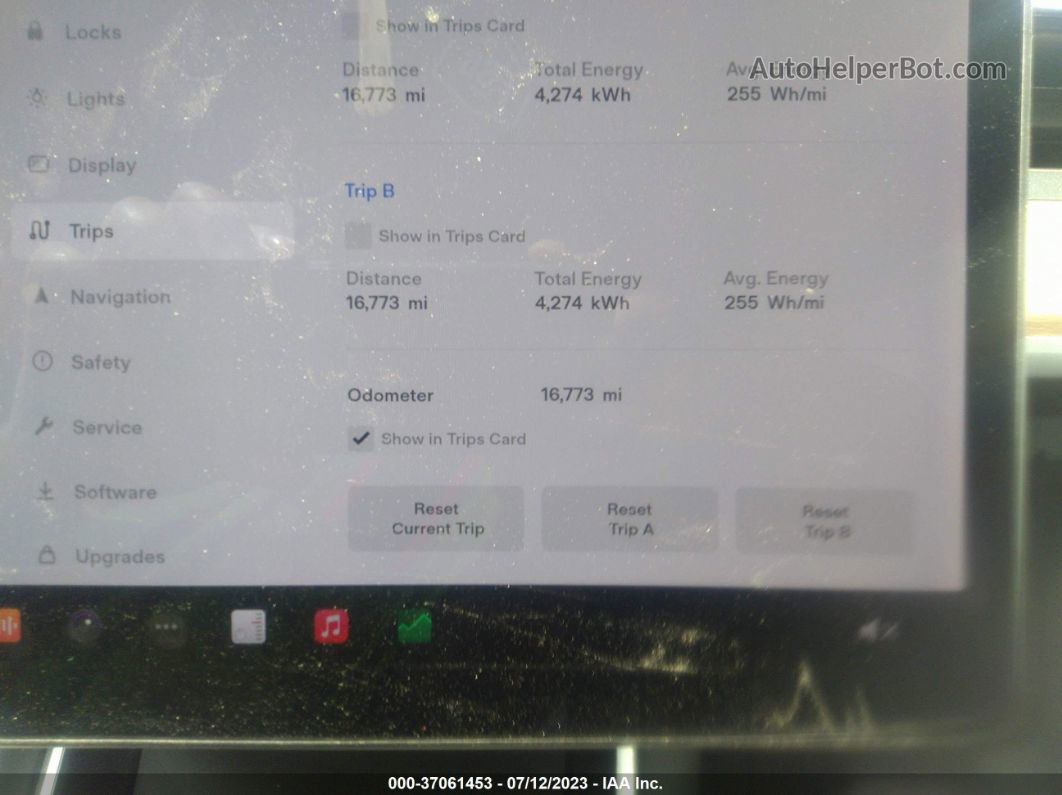 2020 Tesla Model 3 Standard Range Blue vin: 5YJ3E1EA8LF659584