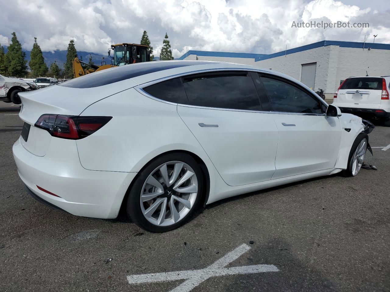 2020 Tesla Model 3  White vin: 5YJ3E1EA8LF717757