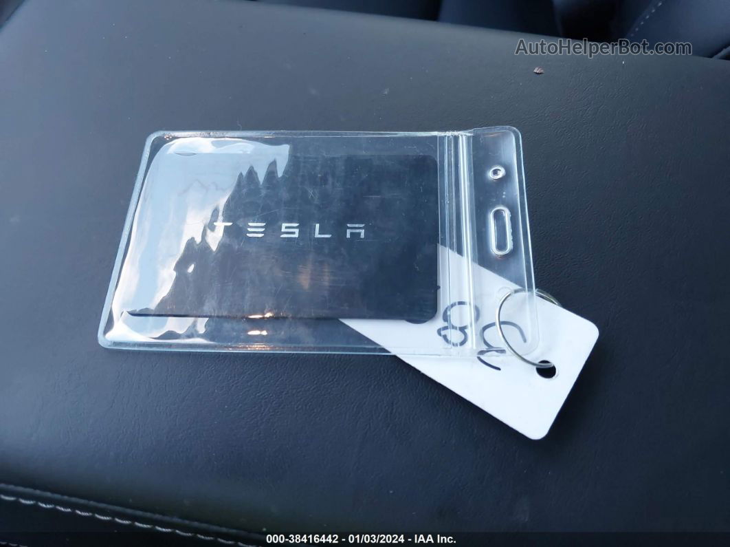 2021 Tesla Model 3 Standard Range Plus Rear-wheel Drive Белый vin: 5YJ3E1EA8MF065935