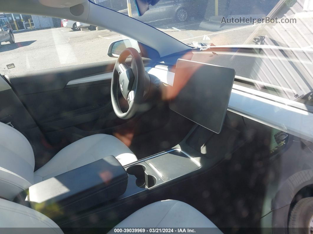 2021 Tesla Model 3 Standard Range Plus Rear-wheel Drive Белый vin: 5YJ3E1EA8MF081939