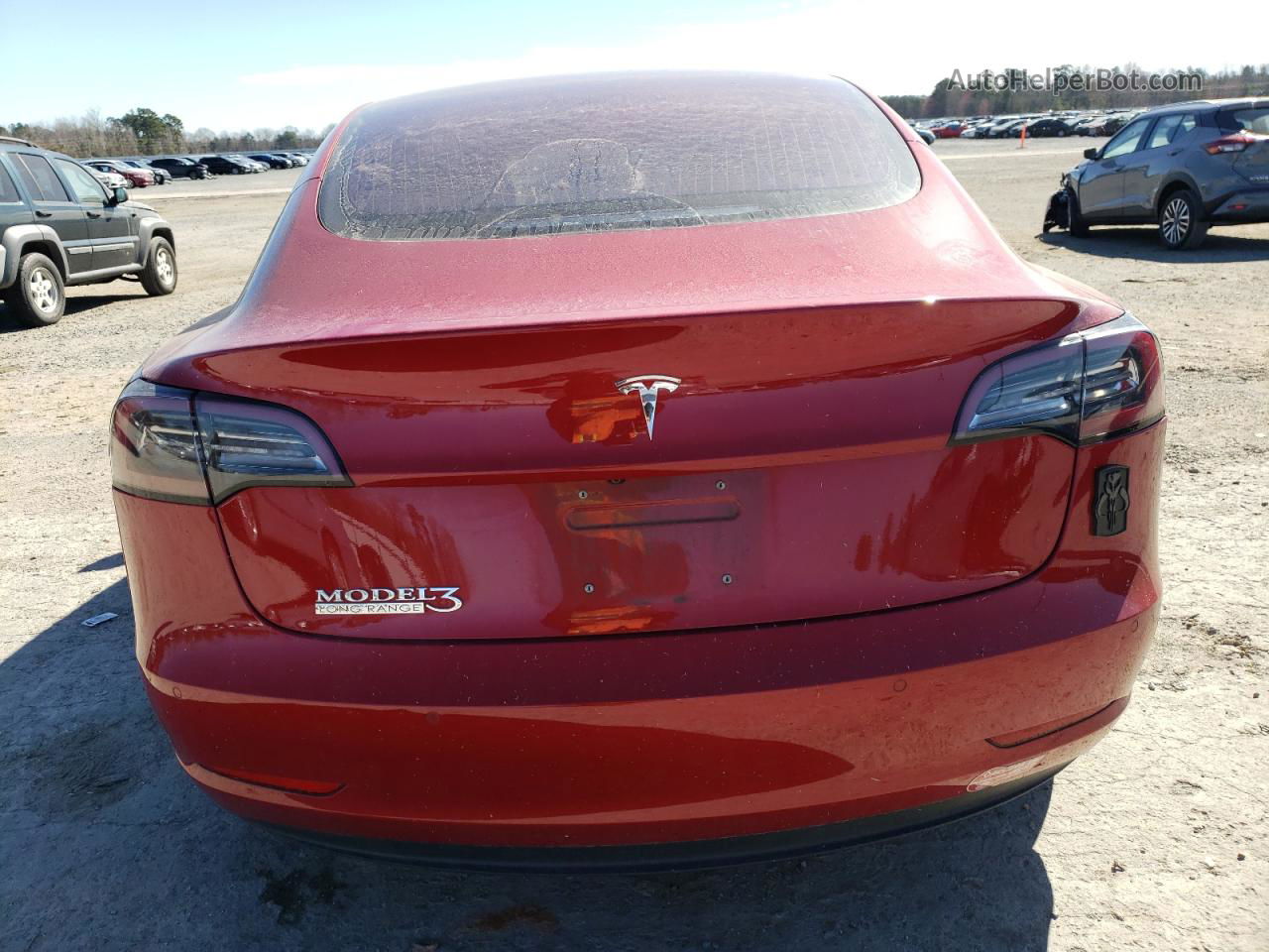 2018 Tesla Model 3  Красный vin: 5YJ3E1EA9JF016822