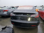 2018 Tesla Model 3  Черный vin: 5YJ3E1EA9JF018599