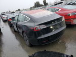 2018 Tesla Model 3  Черный vin: 5YJ3E1EA9JF018599