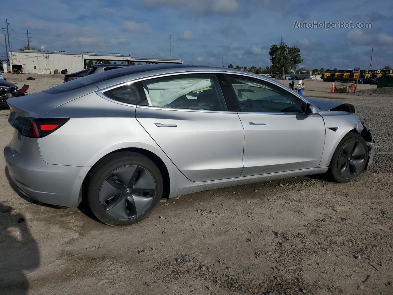 2018 Tesla Model 3  Silver vin: 5YJ3E1EA9JF019106