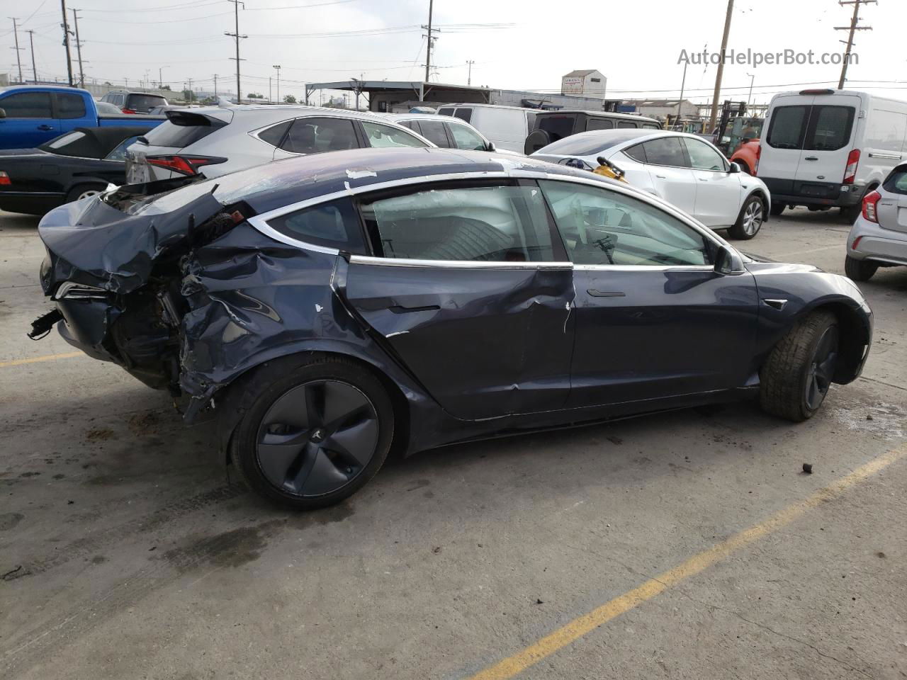 2018 Tesla Model 3  Gray vin: 5YJ3E1EA9JF036830