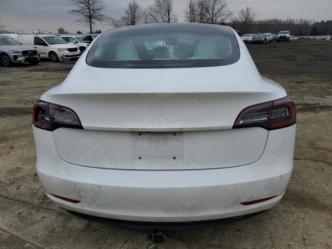 2018 Tesla Model 3  White vin: 5YJ3E1EA9JF050923