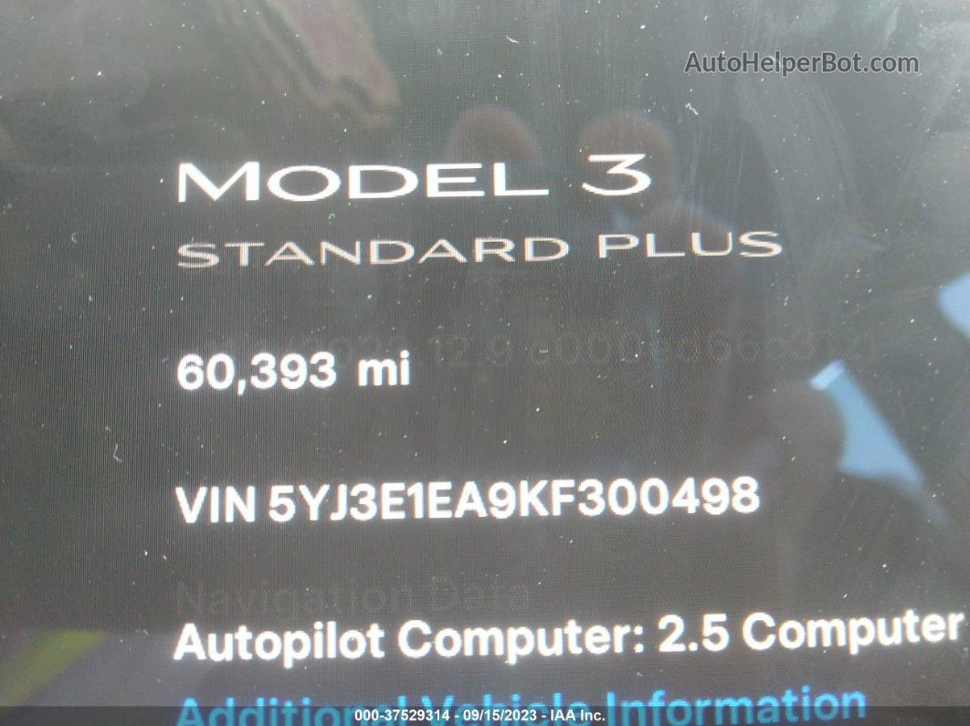 2019 Tesla Model 3 Range Black vin: 5YJ3E1EA9KF300498