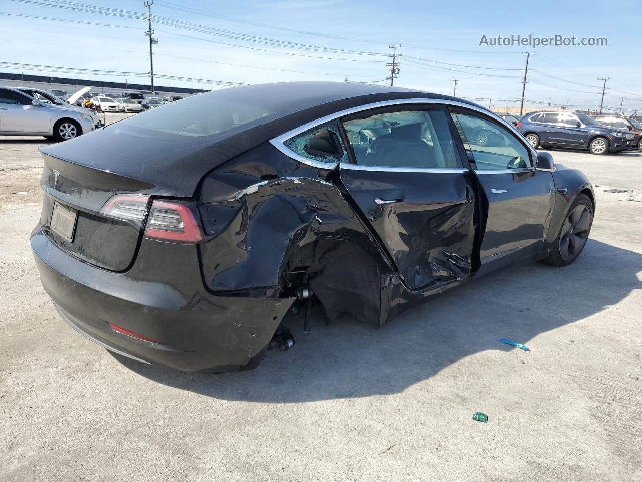 2019 Tesla Model 3  Черный vin: 5YJ3E1EA9KF305507