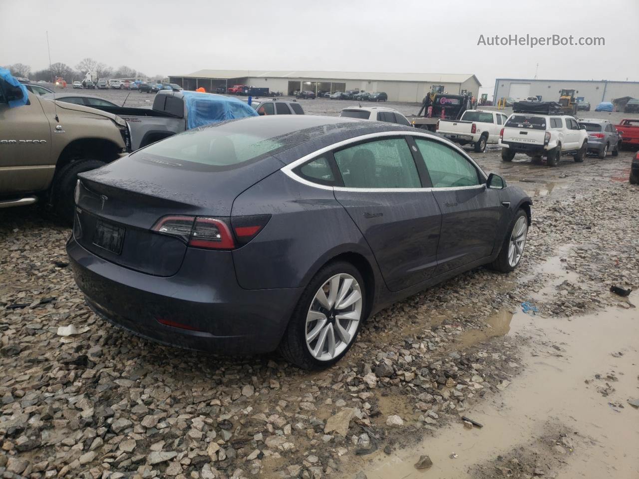 2019 Tesla Model 3  Угольный vin: 5YJ3E1EA9KF311212