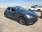 2019 Tesla Model 3  Black vin: 5YJ3E1EA9KF325109