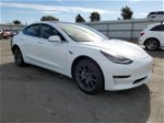 2019 Tesla Model 3  White vin: 5YJ3E1EA9KF426442