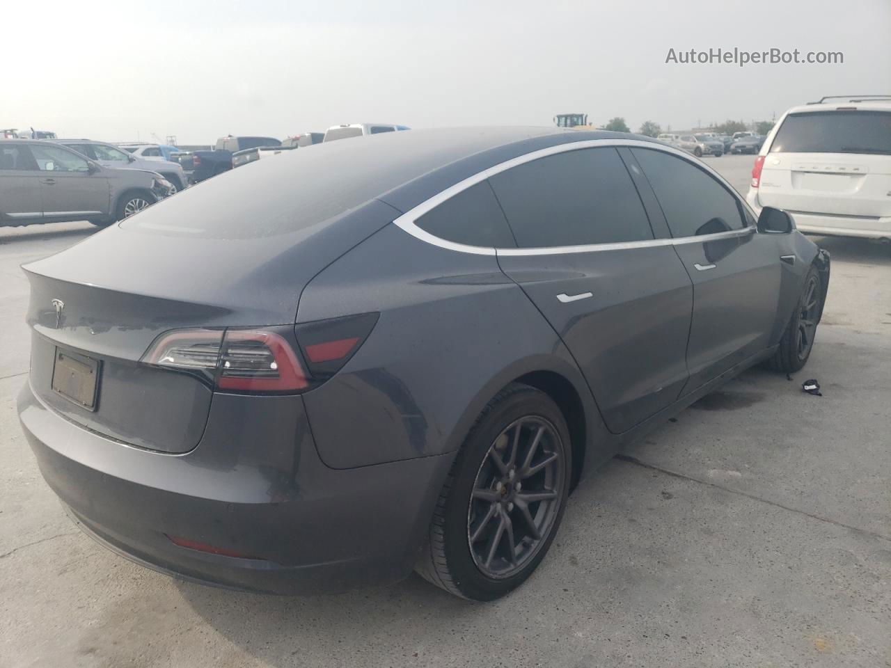 2019 Tesla Model 3  Gray vin: 5YJ3E1EA9KF464270