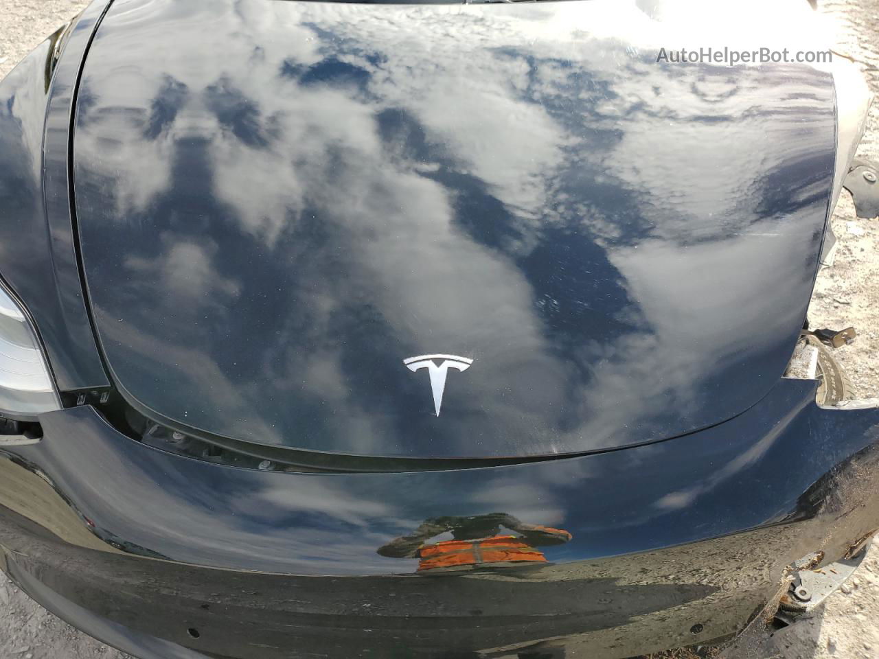 2019 Tesla Model 3  Black vin: 5YJ3E1EA9KF484521