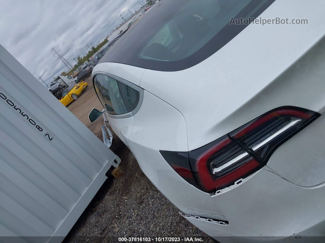 2020 Tesla Model 3 Standard Range White vin: 5YJ3E1EA9LF504736