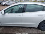 2020 Tesla Model 3 Standard Range White vin: 5YJ3E1EA9LF504736